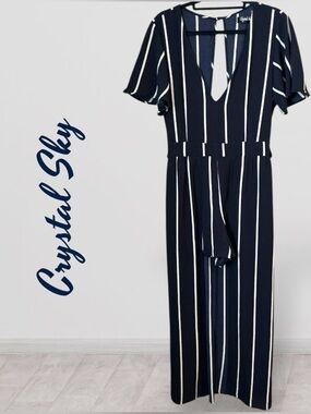 🌺CRYSTAL SKY NAVY/WHITE ROMPER DRESS